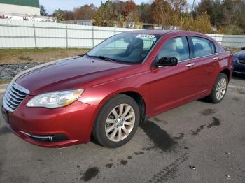  Salvage Chrysler 200