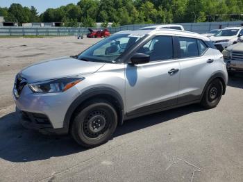  Salvage Nissan Kicks