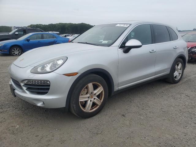  Salvage Porsche Cayenne