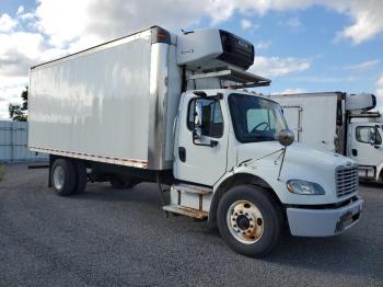  Salvage Freightliner M2 106 Med