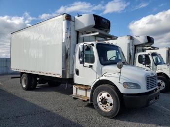  Salvage Freightliner M2 106 Med