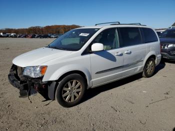  Salvage Chrysler Minivan