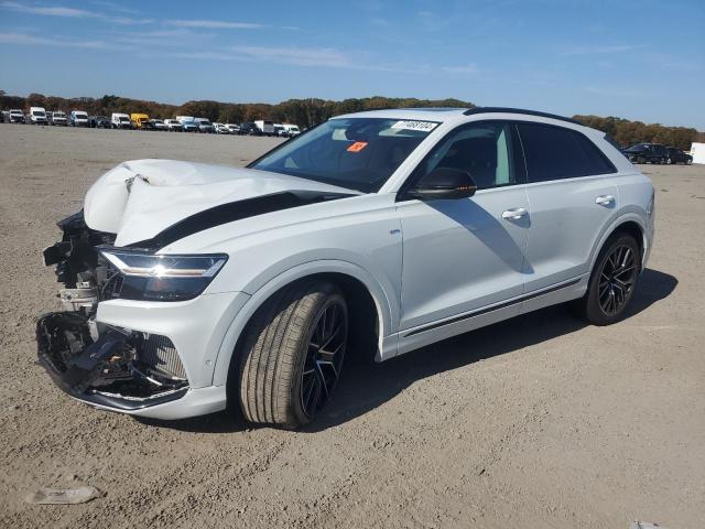  Salvage Audi Q8