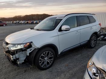  Salvage Mitsubishi Outlander