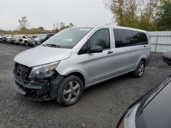  Salvage Mercedes-Benz Metris