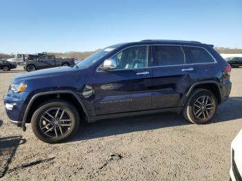  Salvage Jeep Grand Cherokee