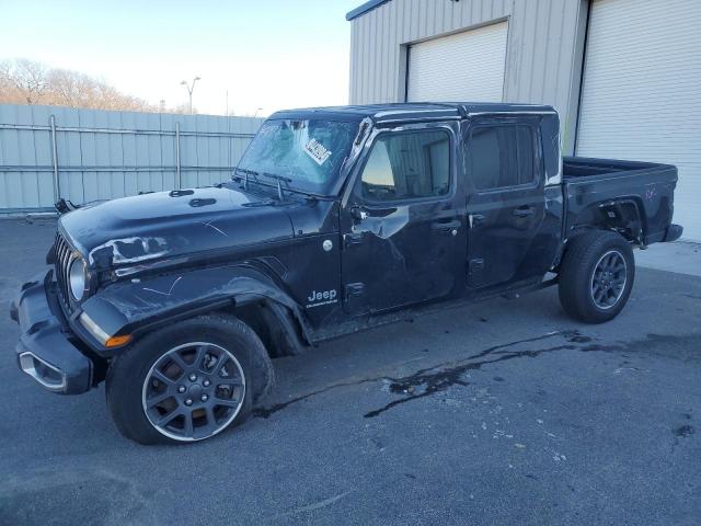  Salvage Jeep Gladiator