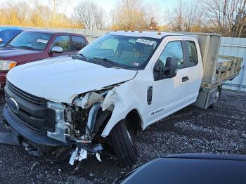  Salvage Ford F-350