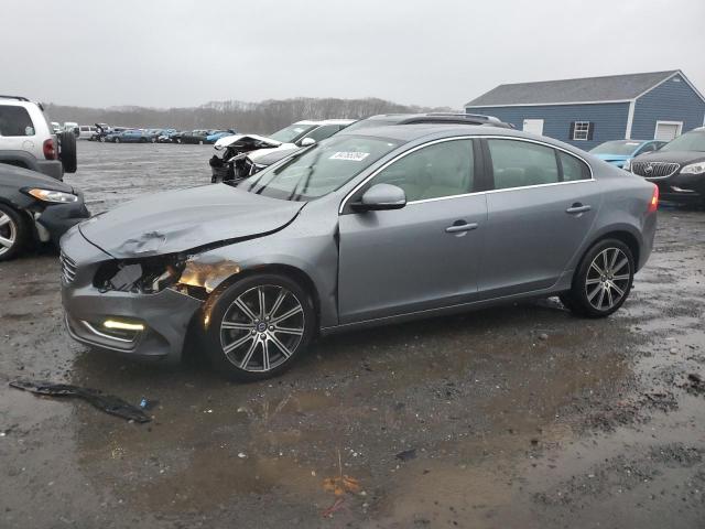  Salvage Volvo S60