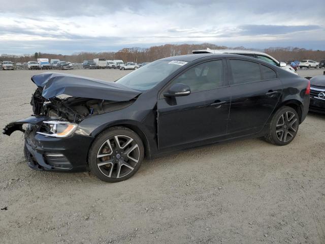  Salvage Volvo S60