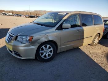  Salvage Chrysler Minivan