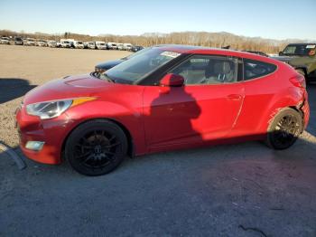  Salvage Hyundai VELOSTER