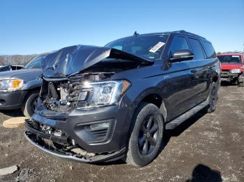  Salvage Ford Expedition