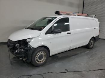  Salvage Mercedes-Benz Metris