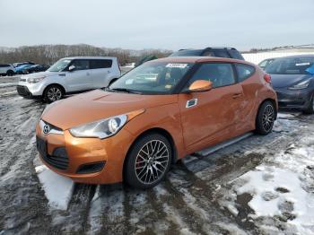  Salvage Hyundai VELOSTER