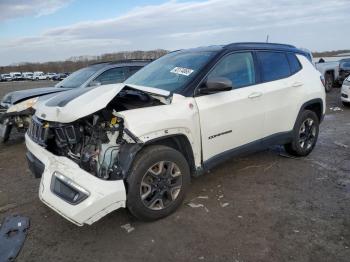  Salvage Jeep Compass