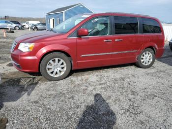  Salvage Chrysler Minivan