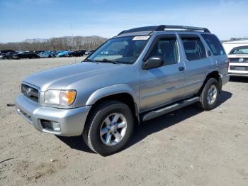  Salvage Nissan Pathfinder