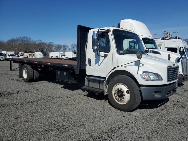  Salvage Freightliner M2 106 Med