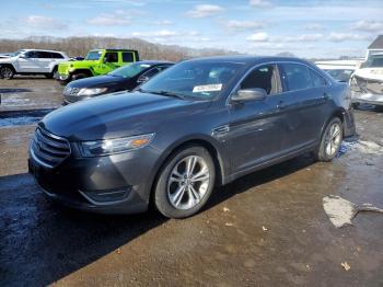  Salvage Ford Taurus