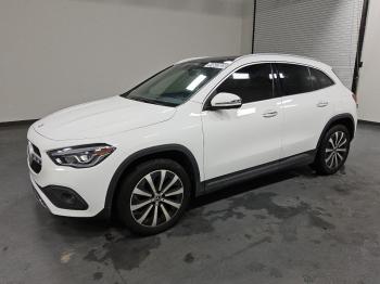  Salvage Mercedes-Benz GLA