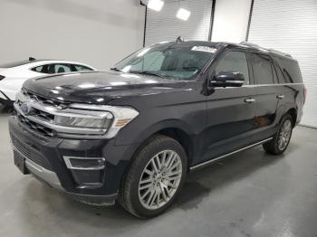  Salvage Ford Expedition