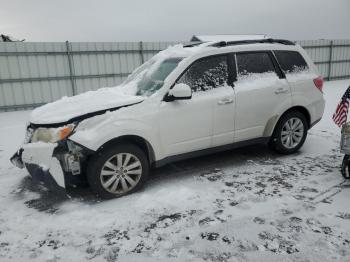  Salvage Subaru Forester
