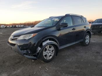  Salvage Toyota RAV4