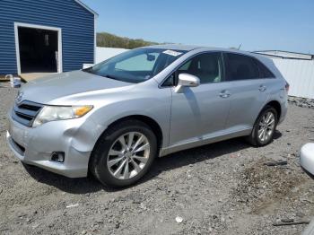  Salvage Toyota Venza