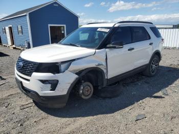 Salvage Ford Explorer
