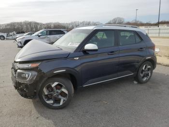  Salvage Hyundai VENUE