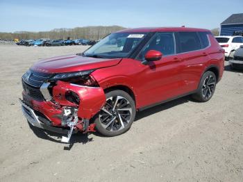  Salvage Mitsubishi Outlander