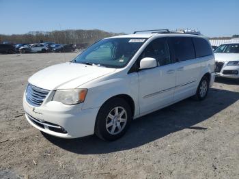 Salvage Chrysler Minivan