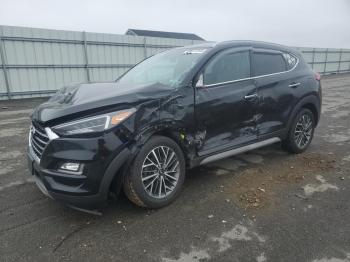  Salvage Hyundai TUCSON
