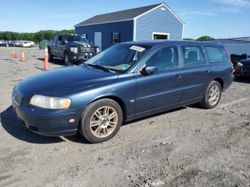  Salvage Volvo V70