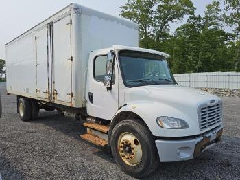  Salvage Freightliner M2 106 Med