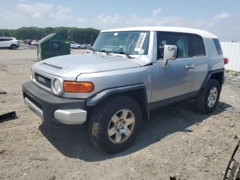  Salvage Toyota FJ Cruiser