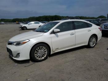  Salvage Toyota Avalon