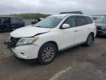  Salvage Nissan Pathfinder