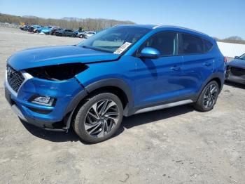  Salvage Hyundai TUCSON