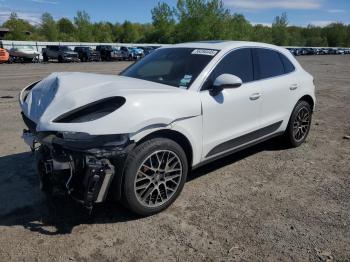  Salvage Porsche Macan