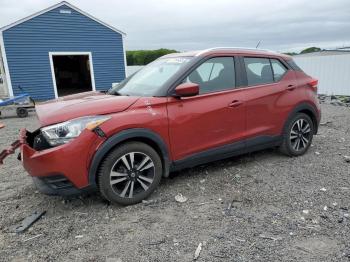  Salvage Nissan Kicks