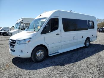  Salvage Mercedes-Benz Sprinter