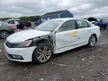  Salvage Volkswagen Passat