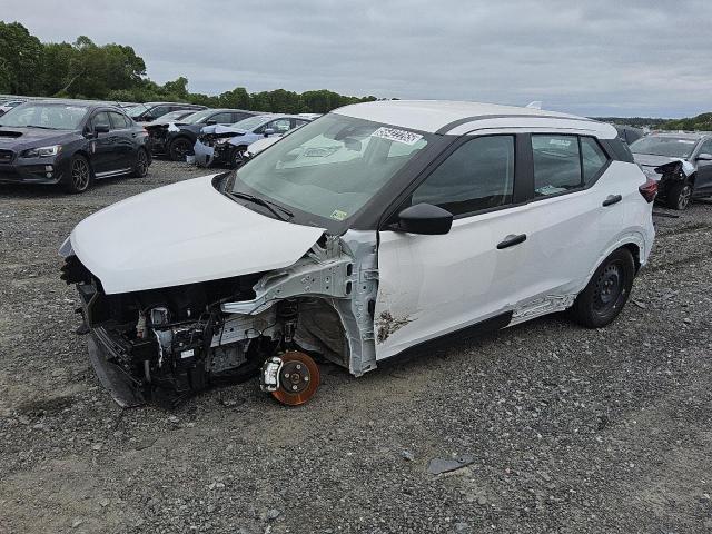  Salvage Nissan Kicks