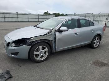  Salvage Volvo S60