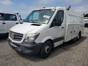  Salvage Mercedes-Benz Sprinter