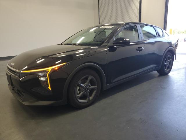  Salvage Kia K4 Lx