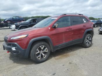  Salvage Jeep Cherokee