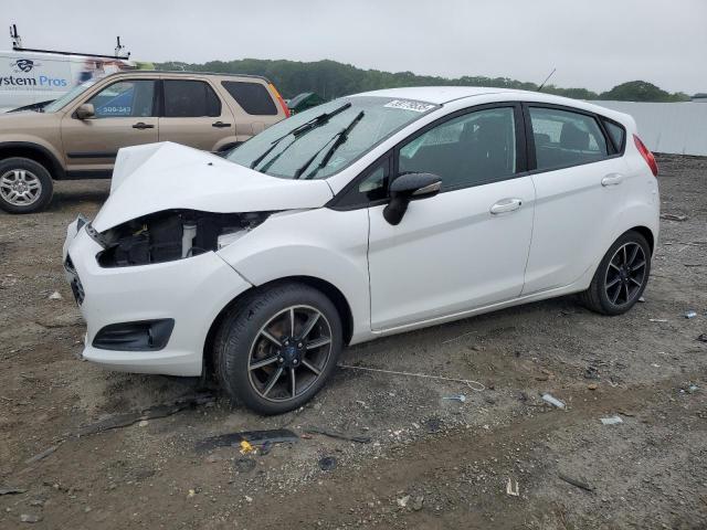  Salvage Ford Fiesta
